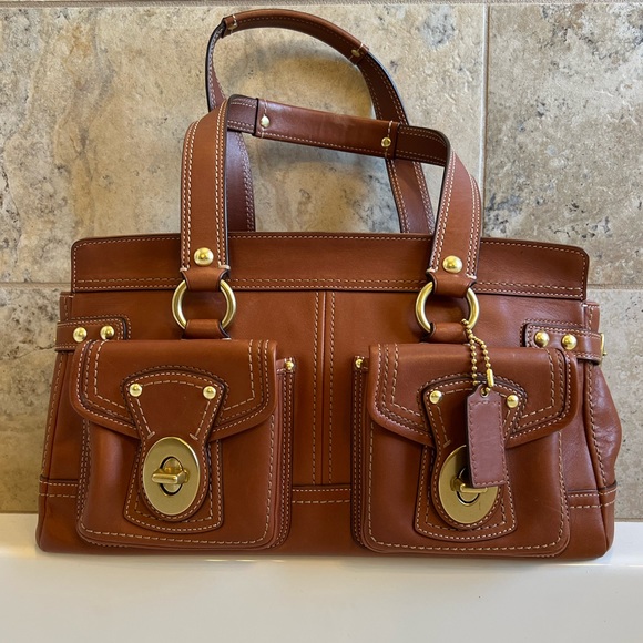 Coach Handbags - EUC Coach Mandy Satchel